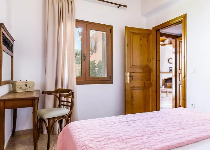 Chrysalis Villa Skopelos Town